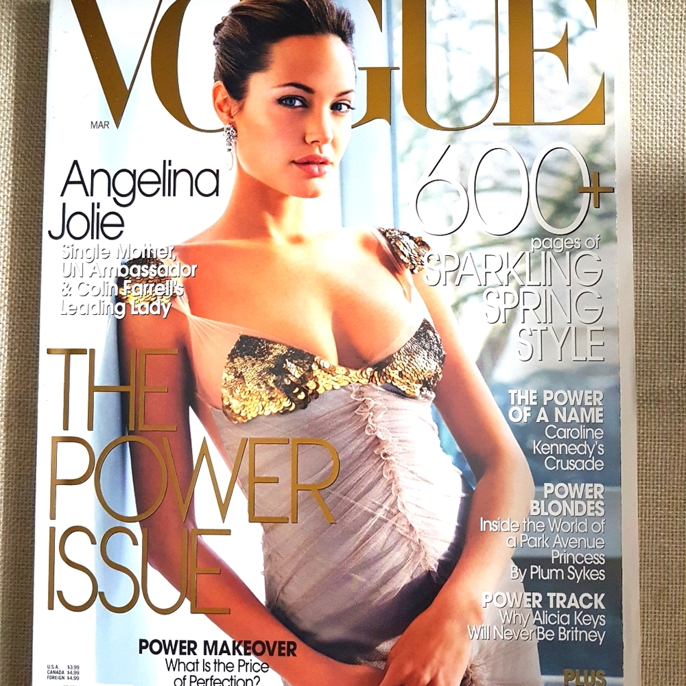 2004 Angelina Jolie front cover Vogue